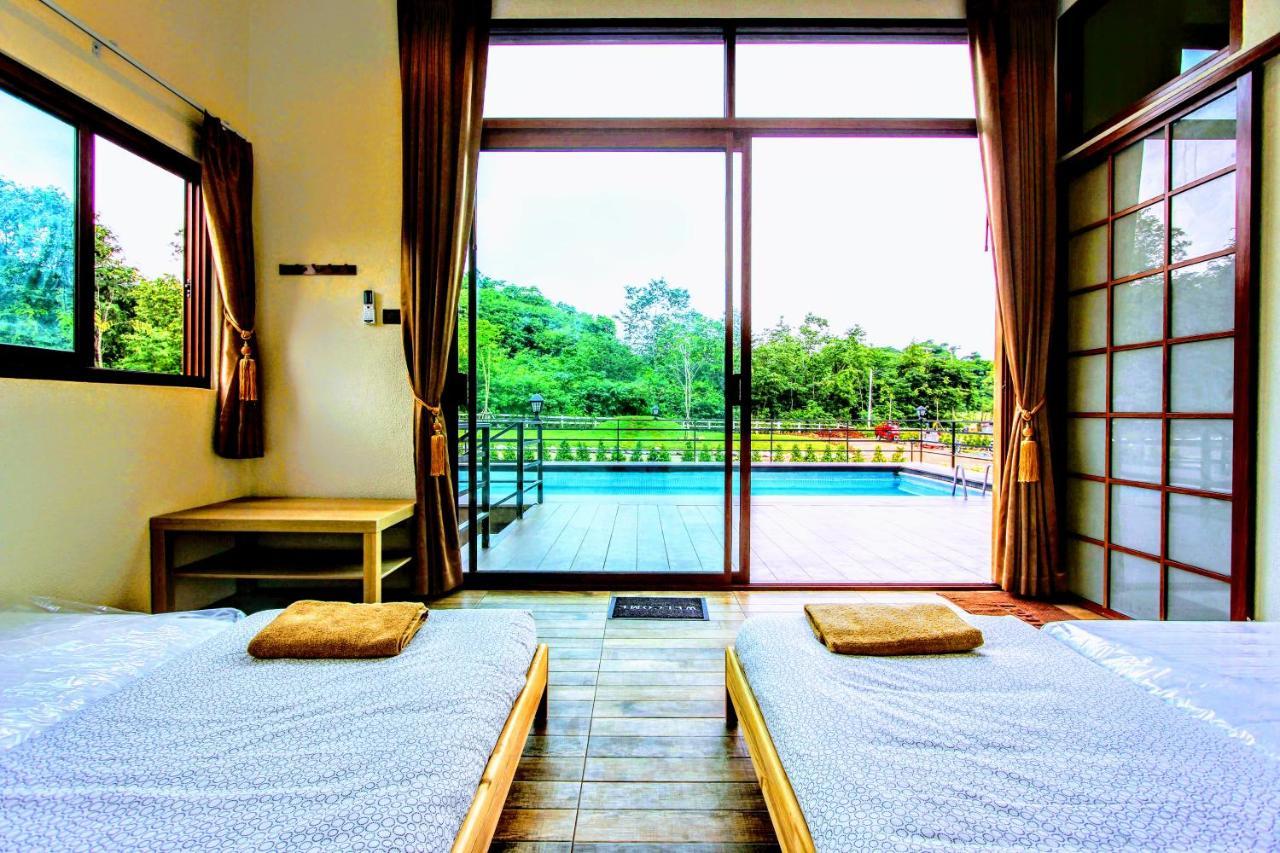 The X10 Private Pool Villa & Resort Khao Yai Mu Si Εξωτερικό φωτογραφία