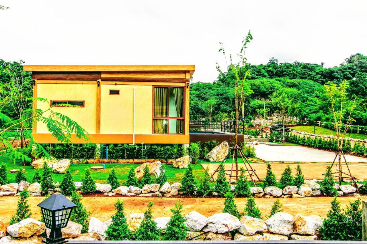 The X10 Private Pool Villa & Resort Khao Yai Mu Si Εξωτερικό φωτογραφία