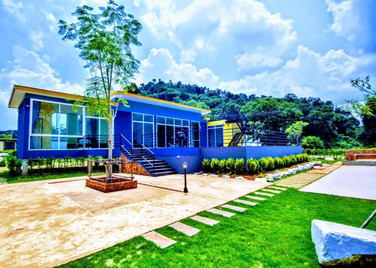 The X10 Private Pool Villa & Resort Khao Yai Mu Si Εξωτερικό φωτογραφία