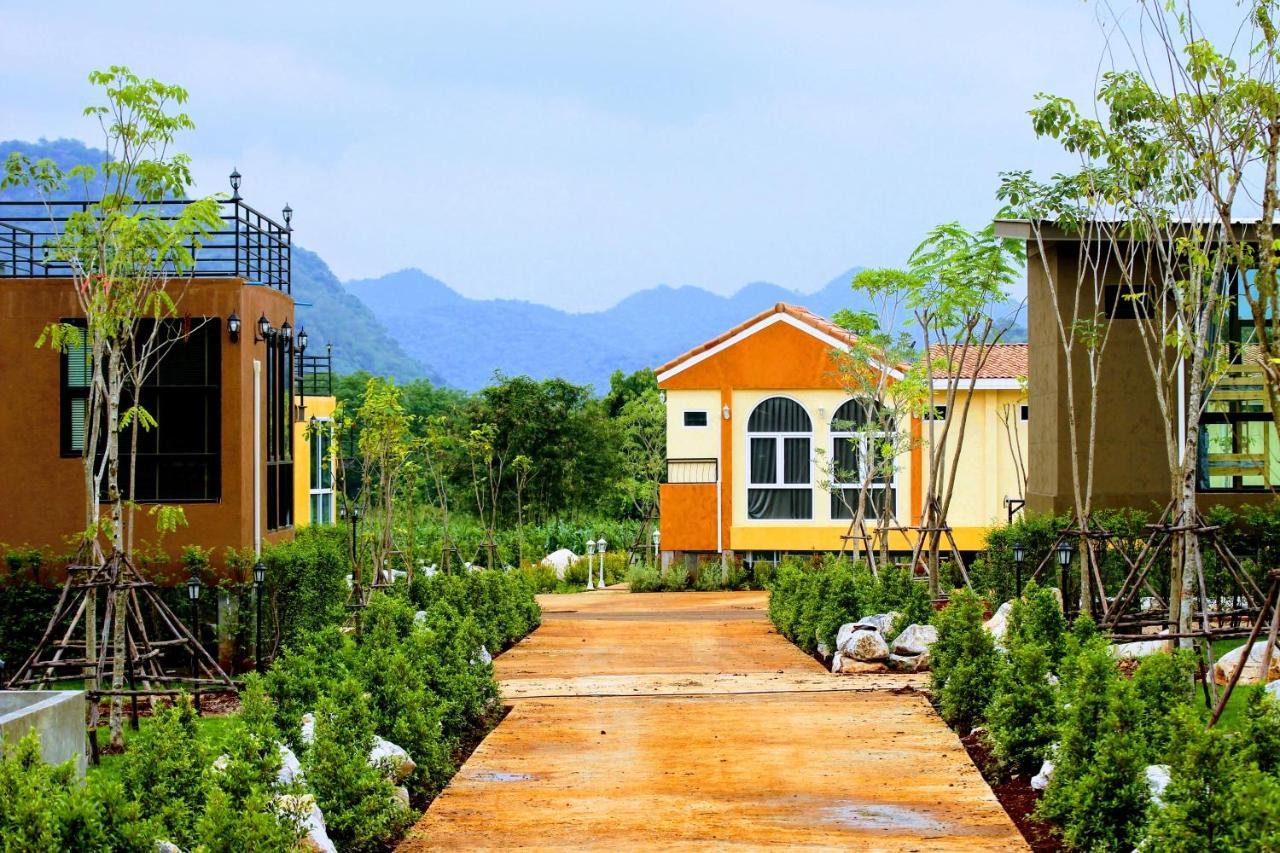 The X10 Private Pool Villa & Resort Khao Yai Mu Si Εξωτερικό φωτογραφία