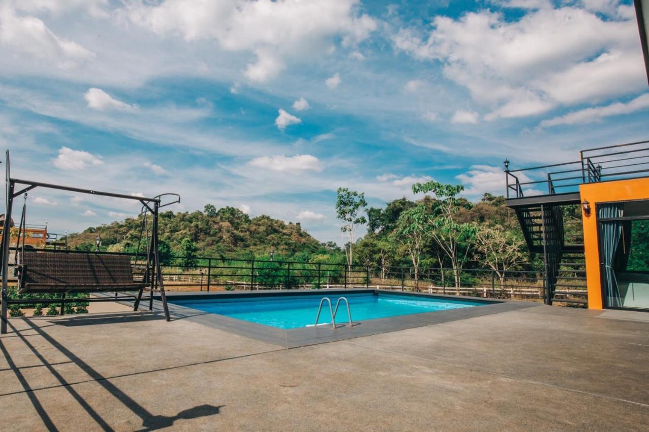 The X10 Private Pool Villa & Resort Khao Yai Mu Si Εξωτερικό φωτογραφία
